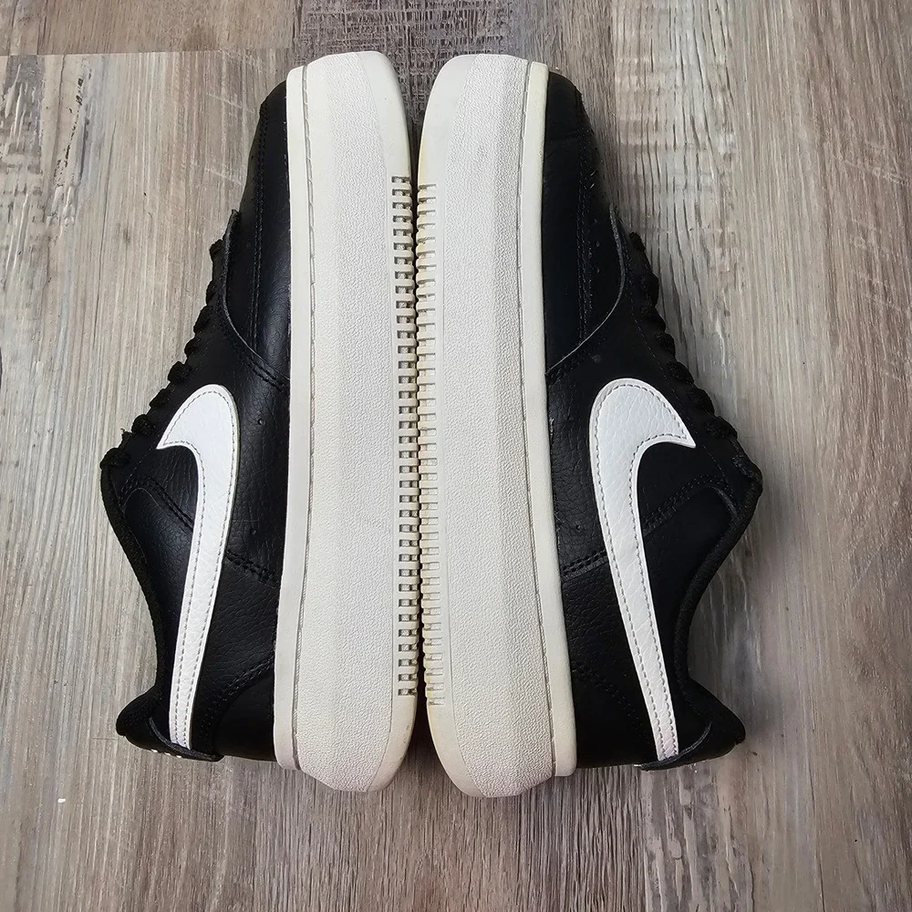 Nike Womens Court Vision Alta Platform Sneakers 8 Black White Casual DM0113-002